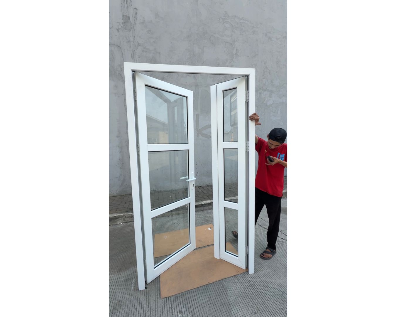Pintu Tarung 3 Kaca - gambar 1
