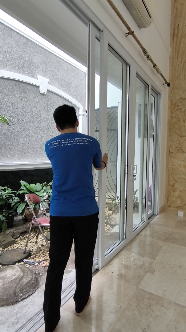 Pintu Kaca 5 Sliding - gambar 2