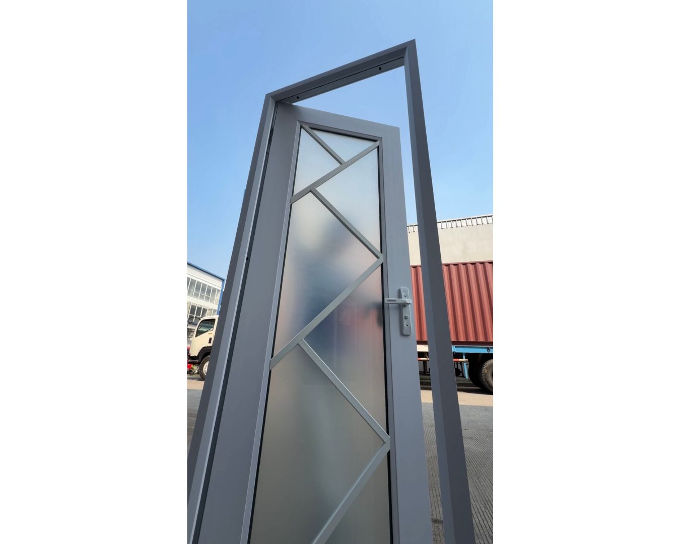 Pintu Ekonom Kaca Regal Zigzag - gambar 2